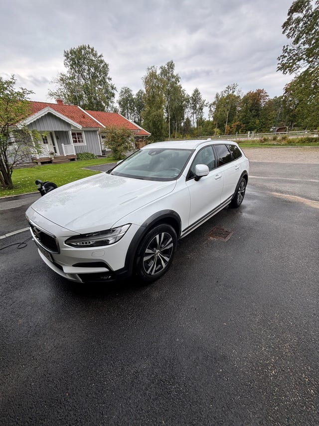 Volvo V90 Cross Country 2019