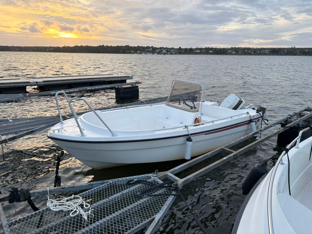 Micore 490 GT – Johnson 70 hk