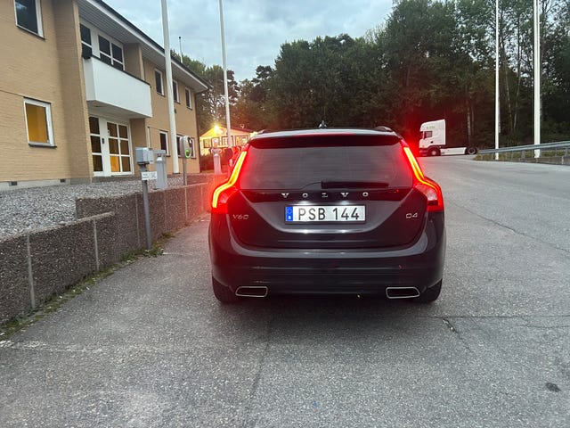 Volvo V60 2015 – bild 3