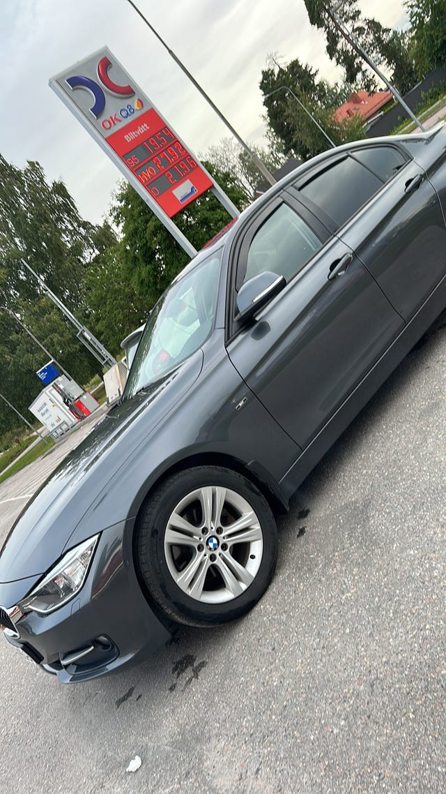BMW 320d 2012