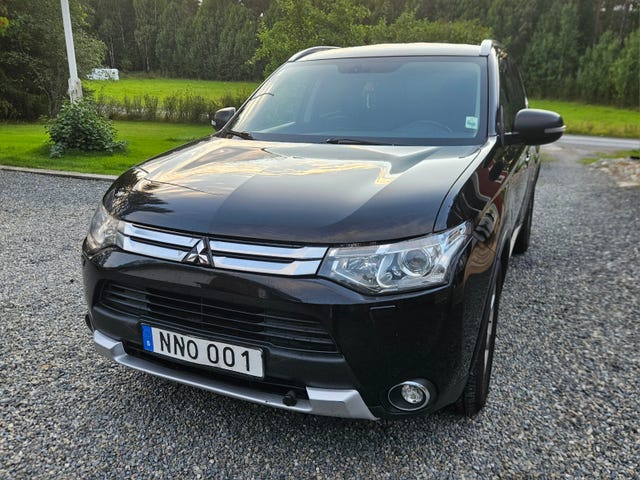 Mitsubishi Outlander 2014
