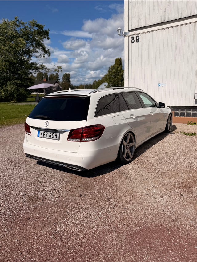 Mercedes-Benz E220 2014 – bild 3