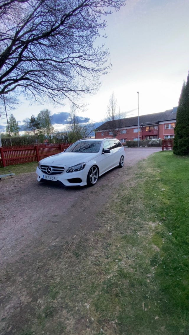 Mercedes-Benz E220 2014
