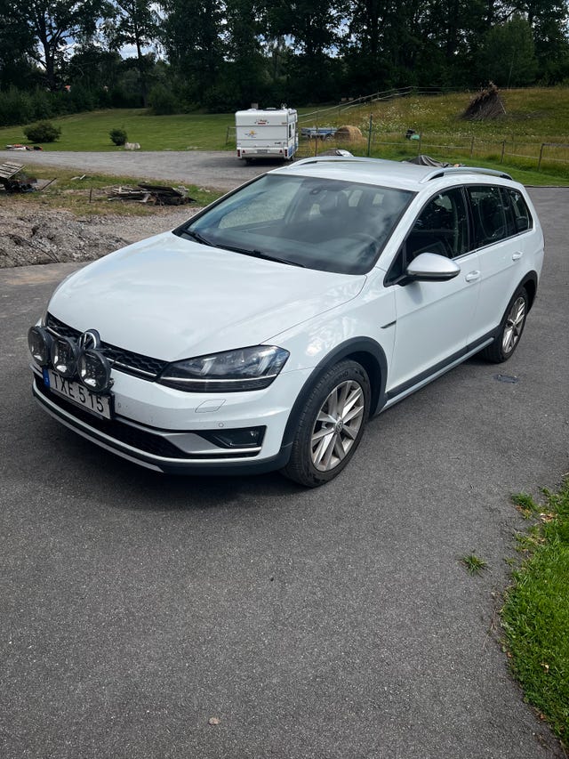 Volkswagen Golf Alltrack 2016