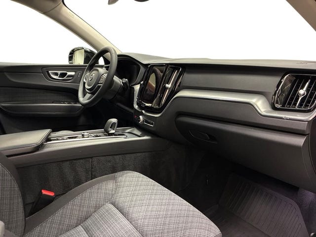 Volvo XC60 2023 – bild 4