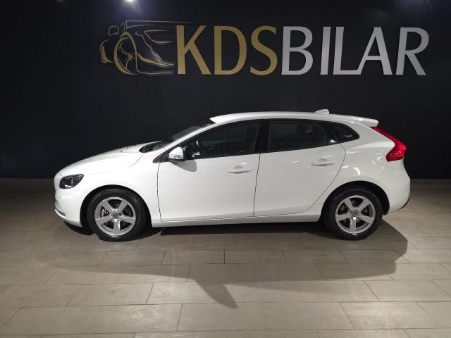 Volvo V40 2016