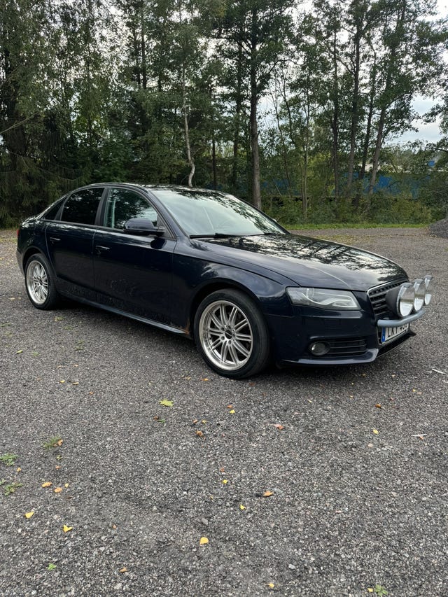 Audi A4 2011