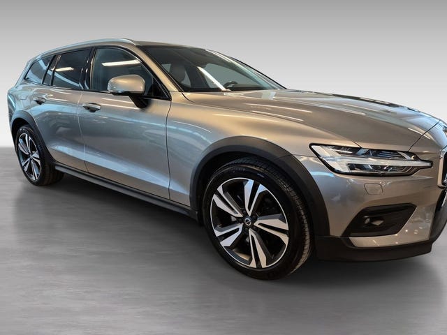 Volvo V60 Cross Country 2020