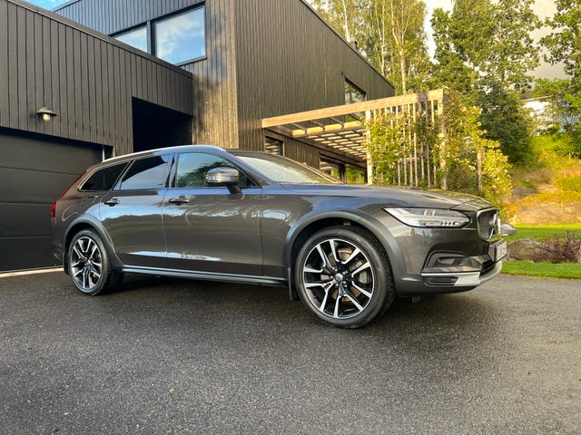 Volvo V90 Cross Country 2021