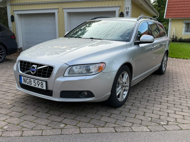 Volvo V70 2013