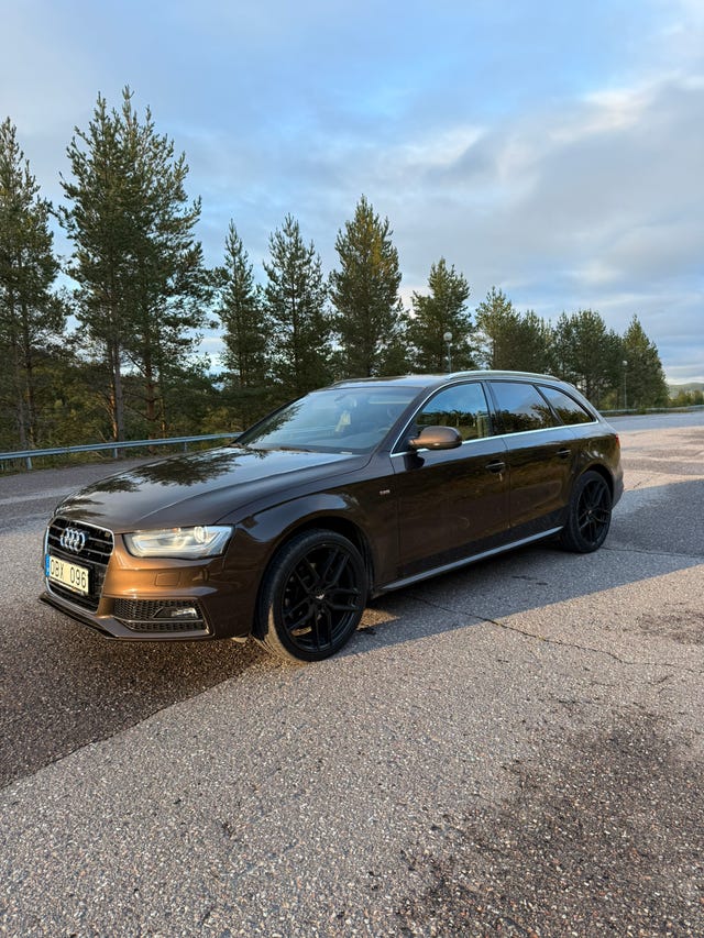Audi A4 2014