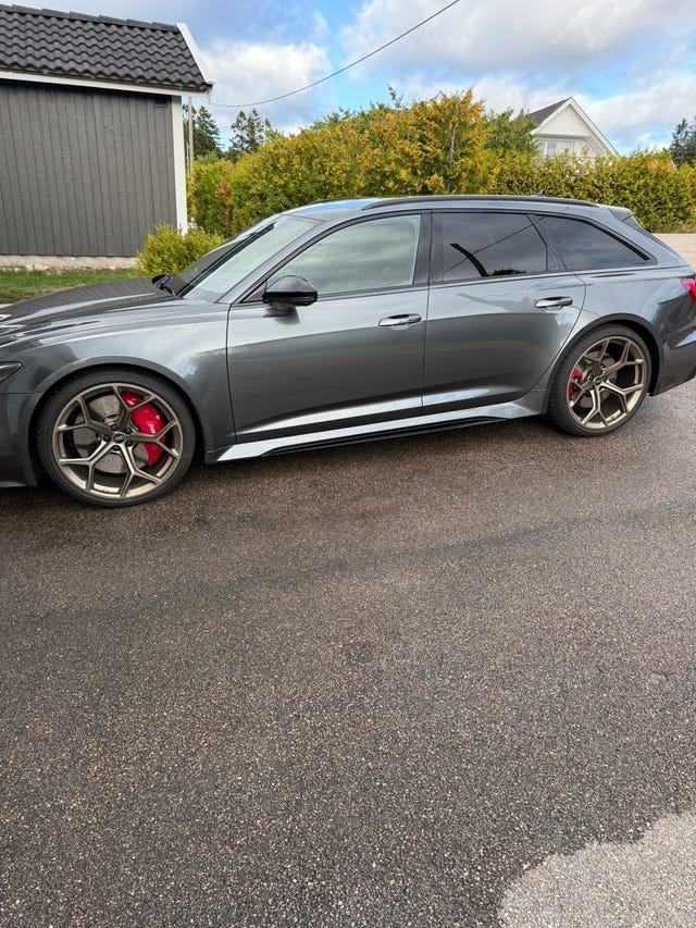 Audi RS6 2025