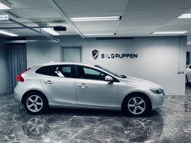Volvo V40 2013 – bild 3
