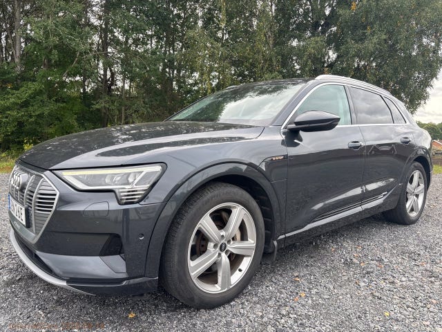 Audi e-tron 2021