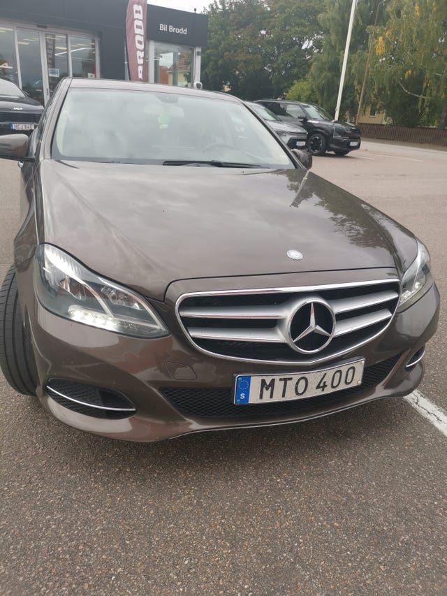 Mercedes-Benz E220 2016