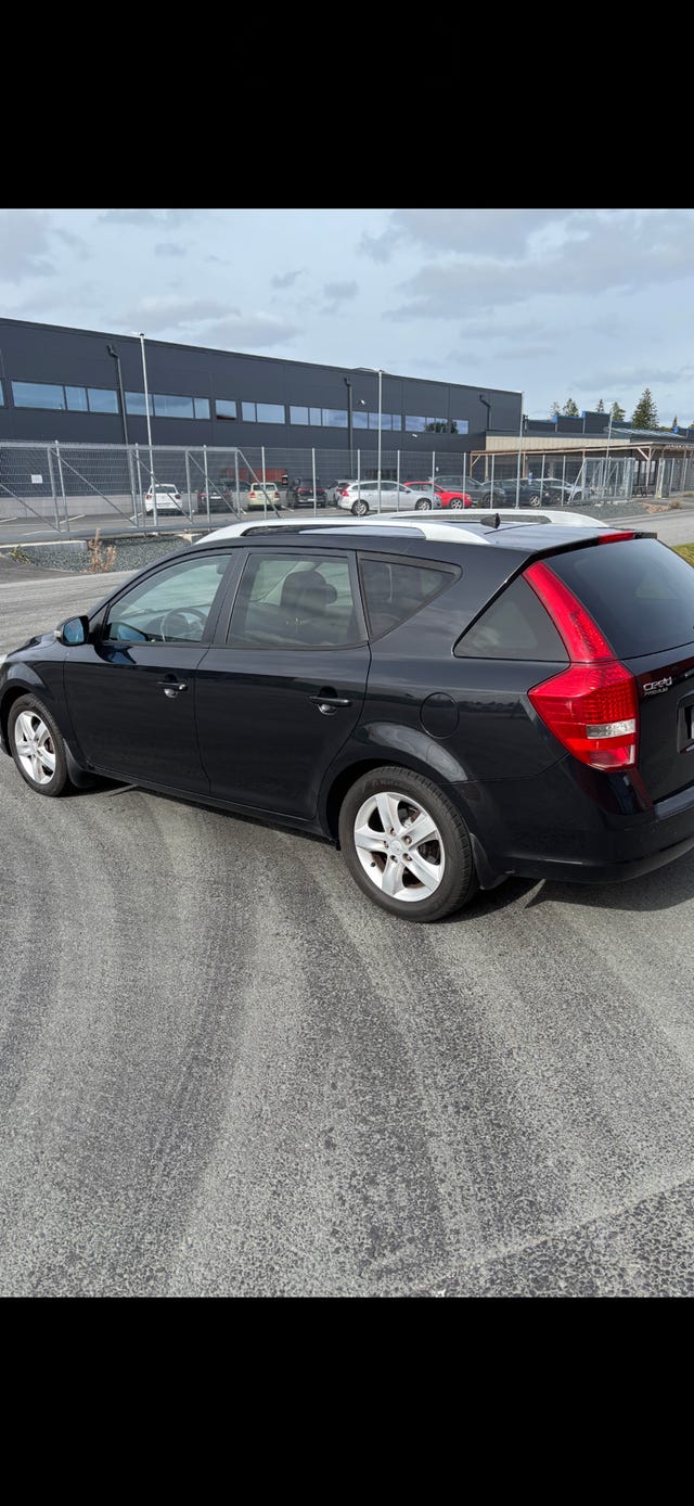Kia Ceed 2012