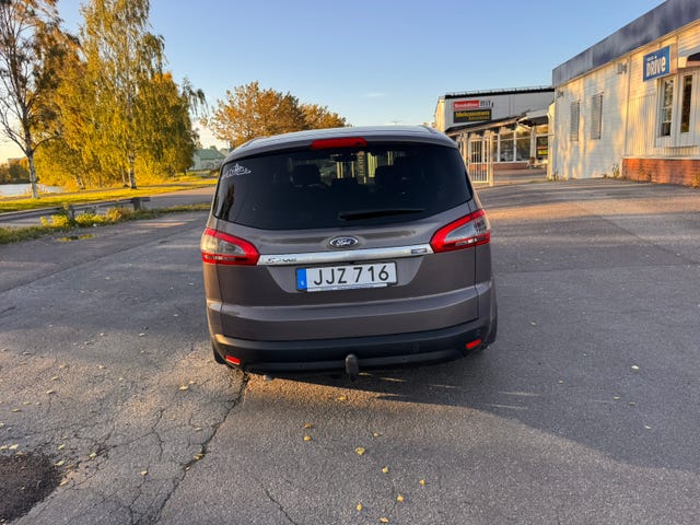 Ford S-MAX 2014