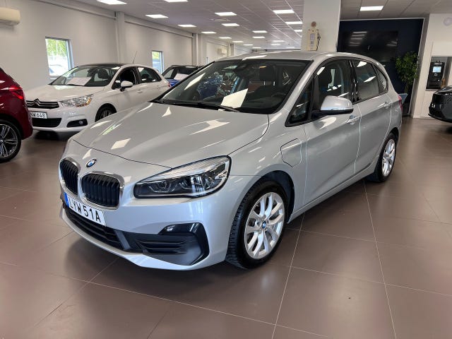 BMW 225xe 2020