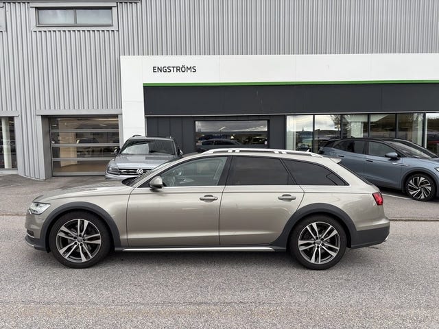 Audi A6 allroad 2016