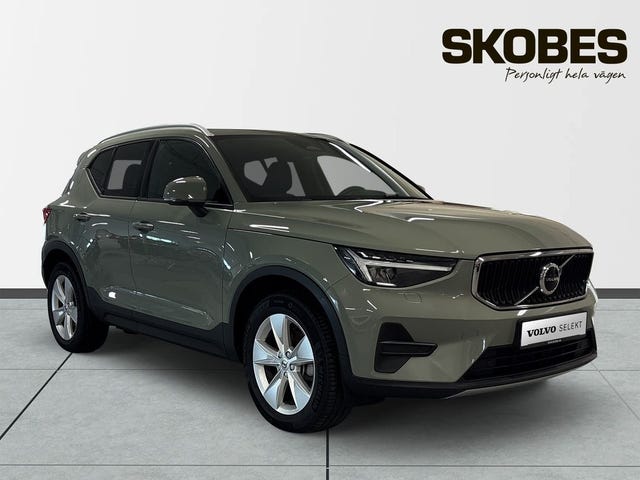 Volvo XC40 2025