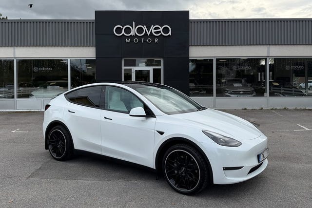 Tesla Model Y 2022