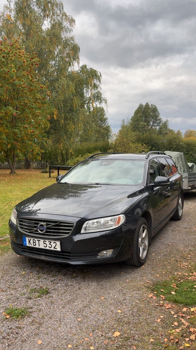 Volvo V70 2016