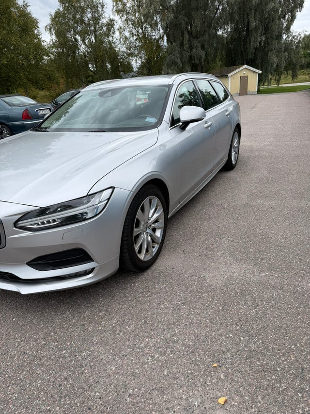 Volvo V90 2020