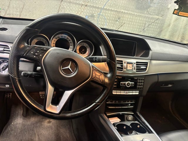Mercedes-Benz E220 2014 – bild 4