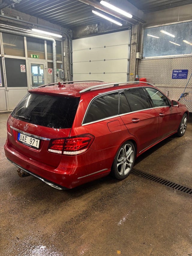 Mercedes-Benz E220 2014