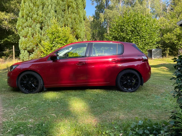 Peugeot 308 2015