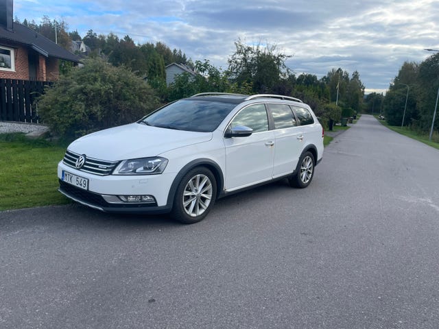 Volkswagen Passat Alltrack 2012