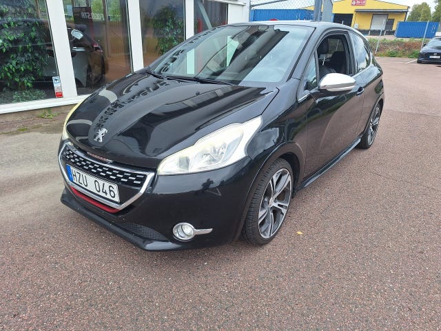 Peugeot 208 2013