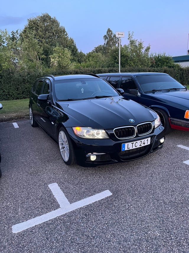 BMW 320d 2011