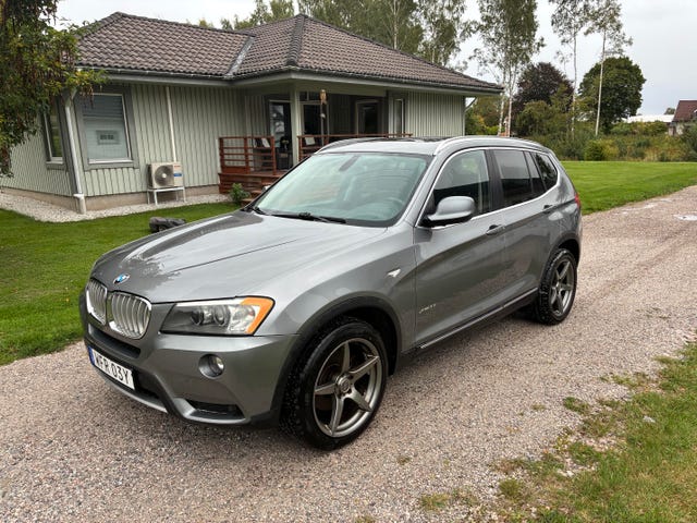 BMW X3 2011