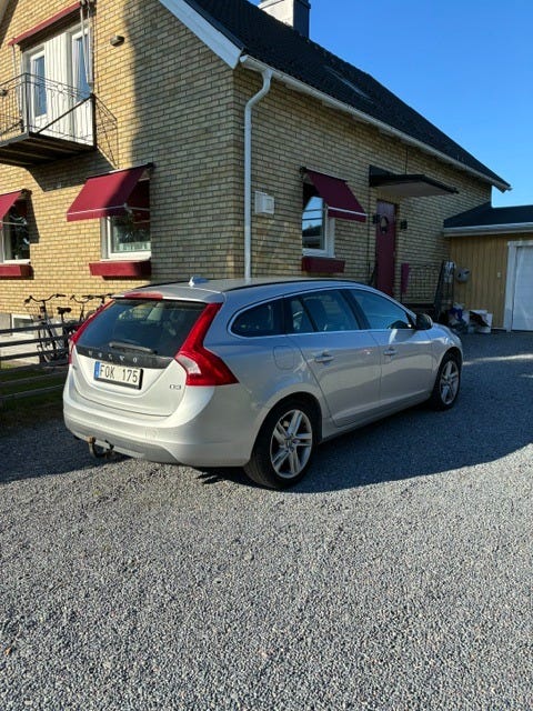 Volvo V60 2011