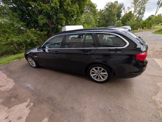 BMW 530d 2011 – bild 3