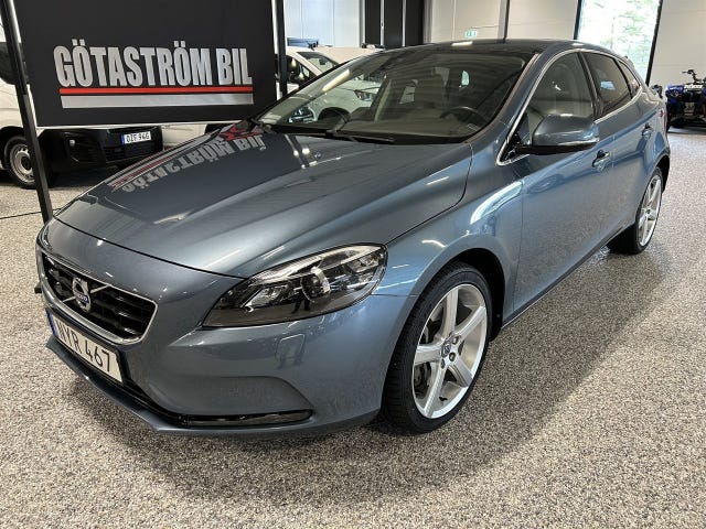 Volvo V40 2013
