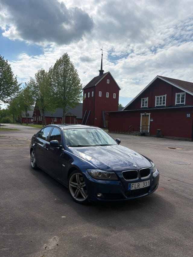 BMW 320d 2011