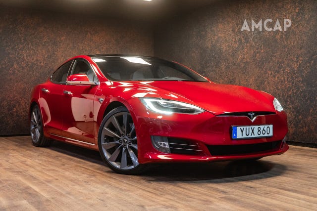 Tesla Model S 2018