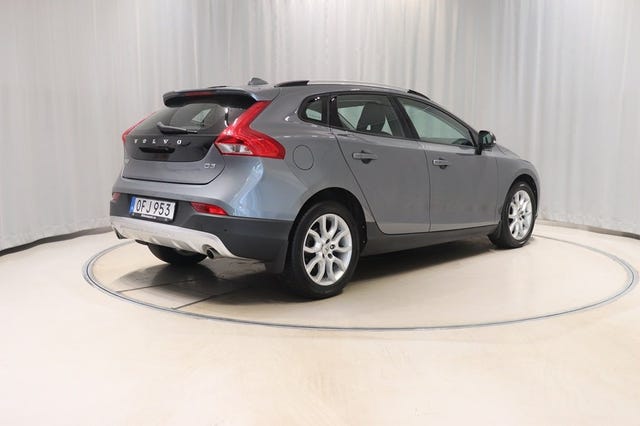 Volvo V40 Cross Country 2017 – bild 4