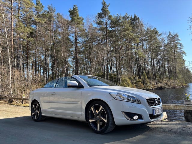 Volvo C70 2012