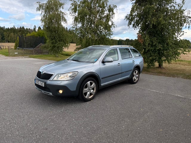 Skoda Octavia Scout 2011