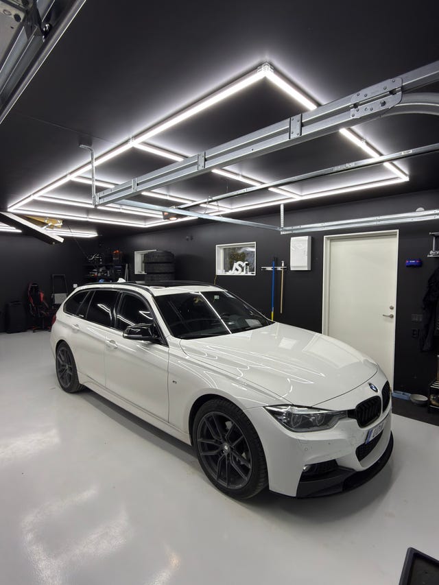 BMW 320d 2016