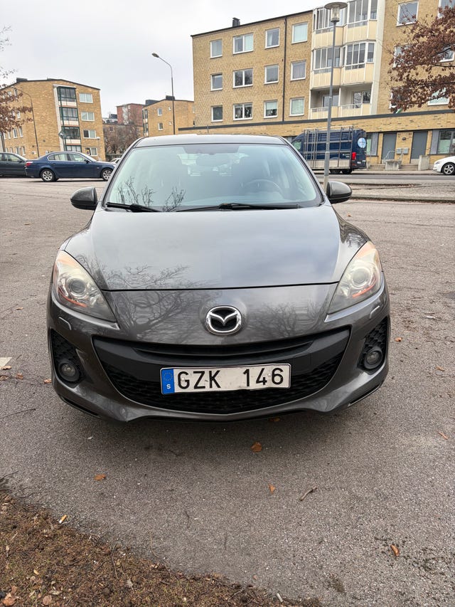 Mazda 3 2012