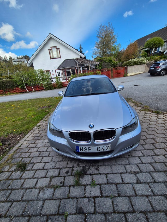 BMW 320d 2011