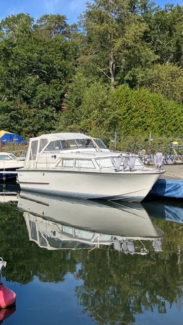 Välskött Coronet 27 Seafarer