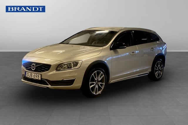 Volvo V60 Cross Country 2017