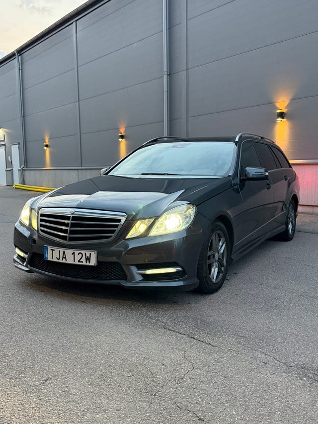 Mercedes-Benz E300 2013