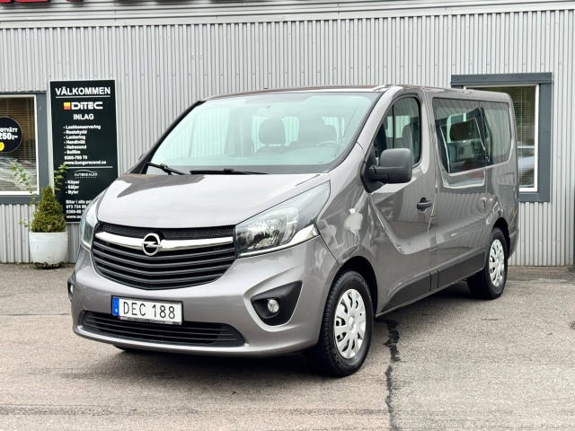 Opel Vivaro 2016