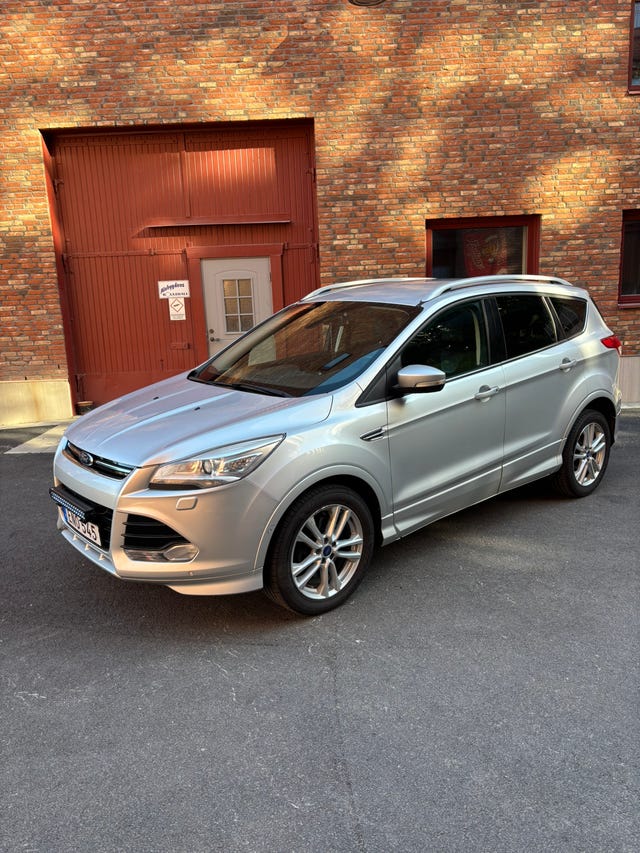 Ford Kuga 2015